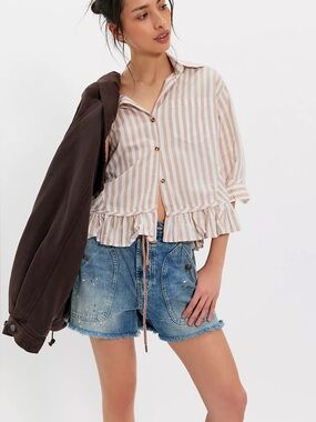 We The Free Beige and White Striped Ruffle Button-Front Top Size M NWOT